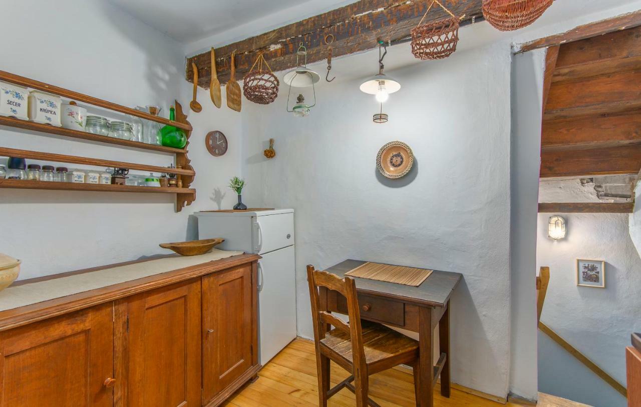 Apartment Kuharic Grožnjan Eksteriør billede